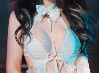 Aram(아람)的cos剧集：美图里的小插曲现场拉开帷幕！