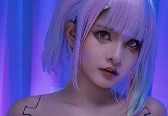 原图里的Azami空姐,怎么会动得这样勾人心弦?