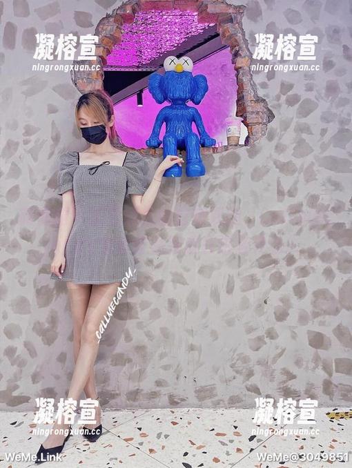 Callmecandy 微密圈 - 歪歪扭扭的白嫩双腿,Callmecandy全套作品到底在讲些什么?
