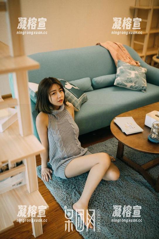 GIRLT果团网 - 有资源就要用，通灵儿在外晒曬，景美人更美！