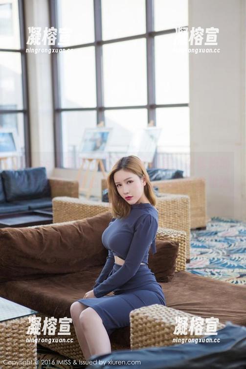 IMiss爱蜜社-余馨妍 IMiss爱蜜社 - 万圣节特别篇:余馨妍的私房图集,真心希望我的南瓜能长得和她一样可爱!