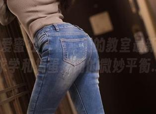 IMiss爱蜜社 - 杨紫嫣的教室最新透视:求学和捣蛋之间的微妙平衡…