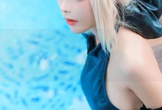 无圣光下的美咲,Kitkat Cosplay是辣么大胆,照片里透着一种不言而喻的酷!