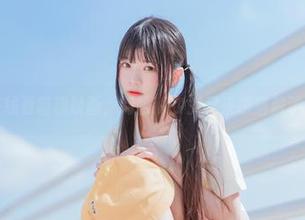 在线看喵糖映画,制服jk少女又来撒猫粮了!