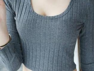 MyGirl美媛馆 - 高清壁纸:唐琪儿在ol制服下的优雅偷懒。