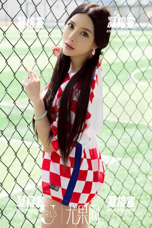 UGirls尤果网 骑上毛茸茸的云,尤果网皮草合集写真带你飞