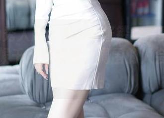 Xiuren秀人网 - Nono酱镂空写真集:下载的时候千万别咳嗽,周围的人会以为你在耍滑头。