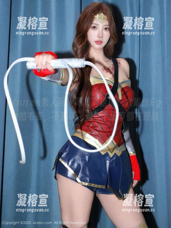 Xiuren秀人网 - 写真有话说：尤妮丝Egg的毛衣，不直球，但每个细节都在撩拨。