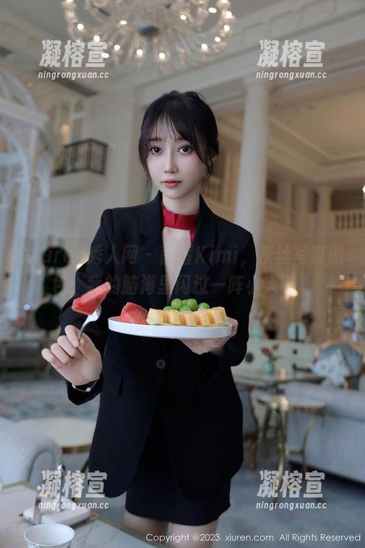Xiuren秀人网 - 茜茜Kimi，灰丝写真图包，我的脑海里闪过一阵小火花。