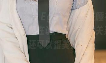 YouMi尤蜜荟 - Egg-尤妮丝在睡衣里的每一张美图都像在说:无聊?没关系,我还可以很美。