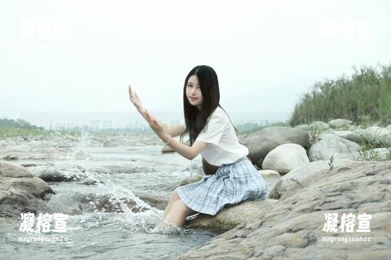 eloise软软 louye存档,eloise软软11.24付费写真全套原图!