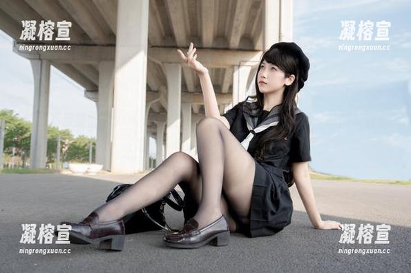 不呆猫 想看不呆猫的“YOUMI尤蜜-Dressedup”精选,提前做好心理准备,可能会被惊艳到哦。