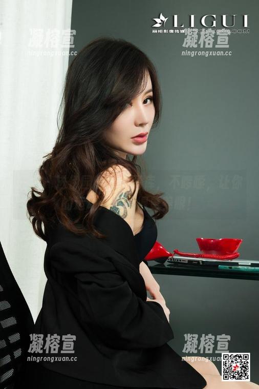 丽柜 - 进伊园的高清图库，不啰嗦，让你的运动选择变得更养眼！