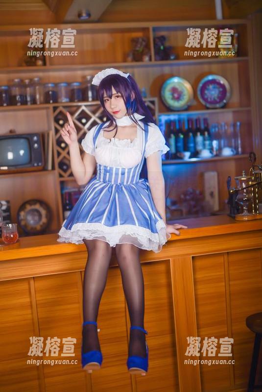 九曲Jean的美脚和我无关，结果我却被这组写真吸引了。