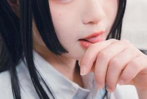 兔玩映画分享的百合写真，怎么总让我想起春天的那股儿微风呢？
