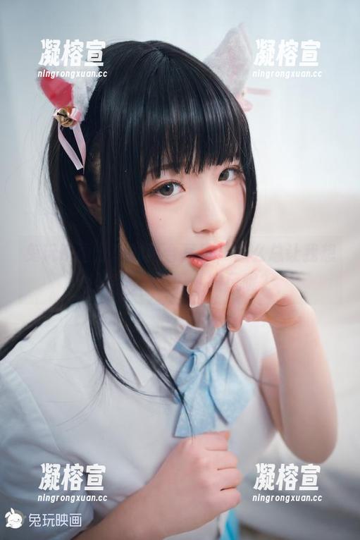 兔玩映画 兔玩映画分享的百合写真,怎么总让我想起春天的那股儿微风呢?