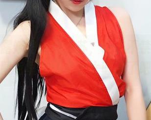 小女巫露娜的黑色流苏,让我不禁停下来,图包里的细节也太吸引了吧。