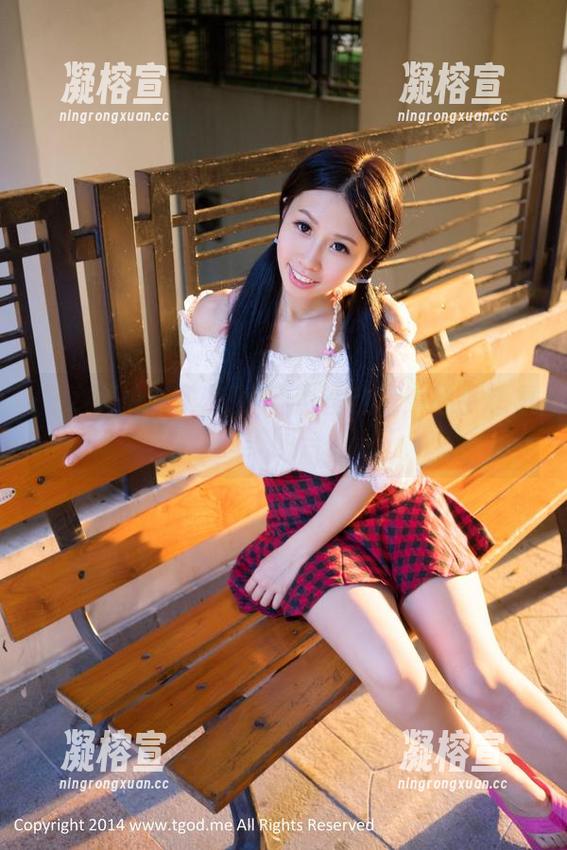 推女神-苏糯米Mi 推女神 - 苏糯米Mi的黑丝迷雾:超乎想象的美图合集