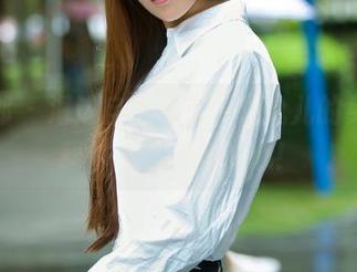 推女郎 - 海边自由自在,胡允儿的免费下载快来俘获你的心!