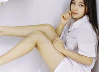 果团网 - 最新图集上线:女友是个态度,甜Abby翻开新篇章!