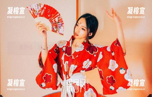 果团网 - 酸酱兔写真：让自拍给你的日常增添点趣味吧！