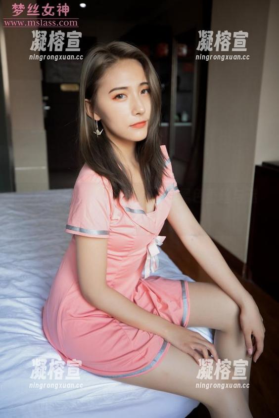 梦丝女神 - 在线中的玥玥，黑色蕾丝与迷离图片