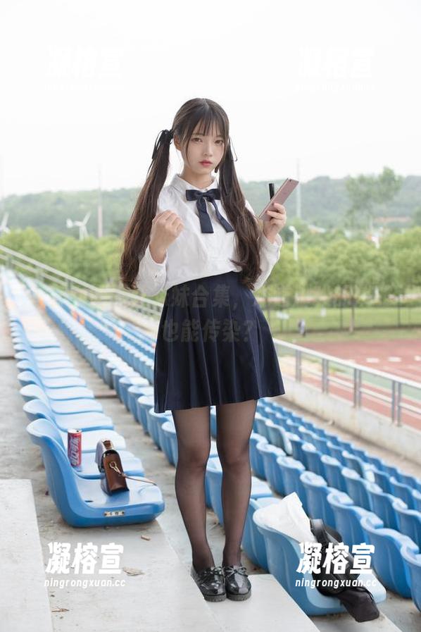 森萝财团 森萝财团黑丝妹妹合集,难道脚尖的优雅也能传染?