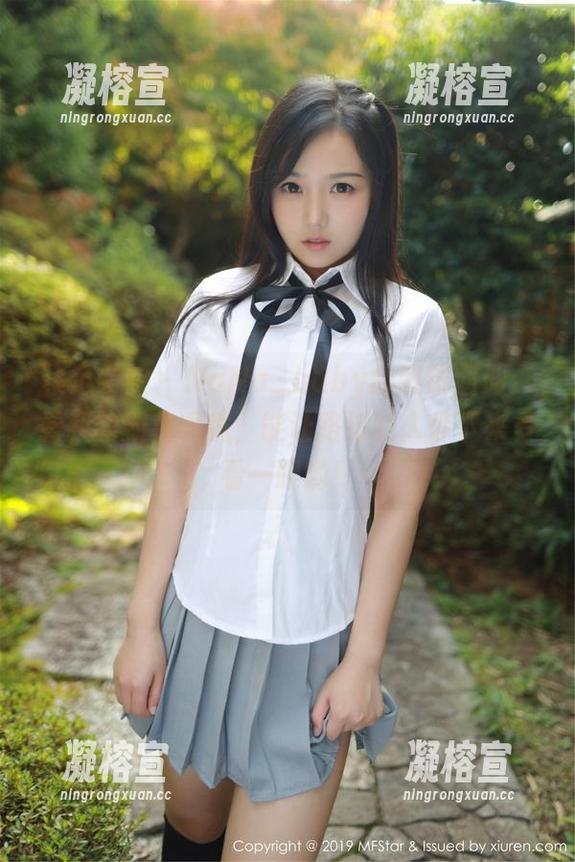 模范学院 - NaNa_baby的眼镜图册：看我的新款眼镜，能让路过的人停下来多看一眼哟！