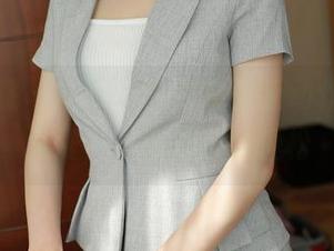 模范学院 - SiByl李思宁的新动作:运动免费,拍出美图真轻松