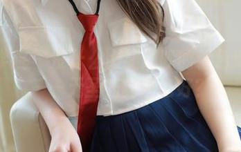 模范学院 - 没什么比吴思晚的粉色更真实——无圣光真那么好?