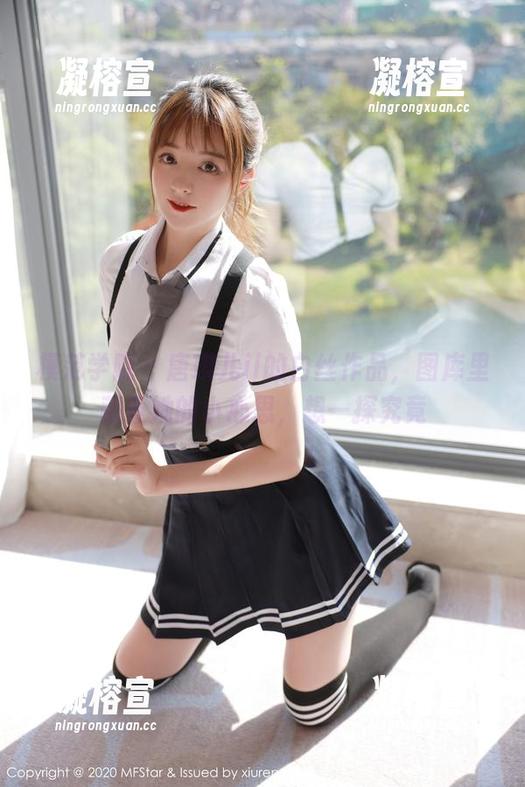 模范学院 - 唐琪儿il的白丝作品，图库里藏着她的小心思，想一探究竟