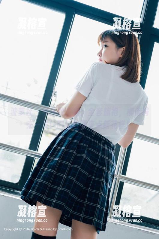 波萝社 - 今天的主角：全套旗袍，柳侑绮来一发！图包也要来点新花样！
