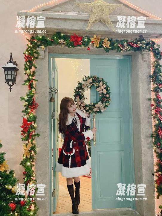 泥泥汝 女仆与小屋:泥泥汝的美图资源,充满了想象和玄机…