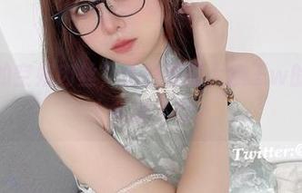 这贴心的空姐肉丝,选自眼酱大魔王w的图片,太会撩了吧!