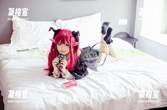 神沢永莉短款女仆：厨房里的不止是菜，还有无圣光的创意！