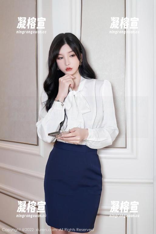 秀人网 - 严利娅Yuliya修女全套，难不成这些图片是她与世隔绝的浪漫大作？一时间充满了不确定的想法呢。