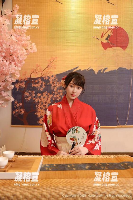 秀人网-就是阿朱啊 秀人网 - 就是阿朱啊的私拍话题:怎么才能把“妖娆姿态”拍得像人间仙境而不是邻家阿姨?