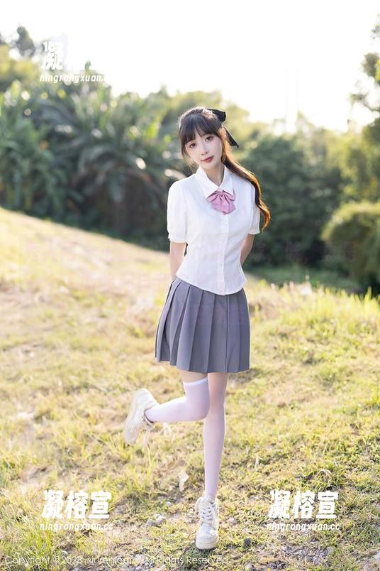 秀人网-王馨瑶Yanni 秀人网 - 王馨瑶Yanni的花嫁,唉,真是一个不断唤起自我审美危机的资源,突然觉得现实好残酷。