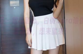 秀人网 - 放松随心,白微Sera瑜伽的免费资源,想来就来!