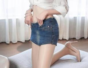 秀人网 - 程程程的自拍合集:你敢想象这是她的真实模样吗?下载随意!