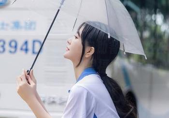 秀人网 - 绮里嘉ula自助餐——经典自拍套图等你下载,饱眼福更要小心心!