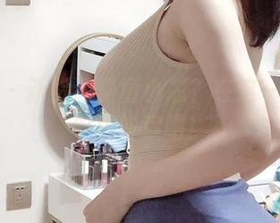 微密圈 - 新货还是童小芯?在这一组写真中找答案吧!