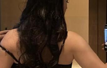 微密圈 - 詹詹的女仆系列,图片里的优雅,现实中可能只是一场虚幻的秀?