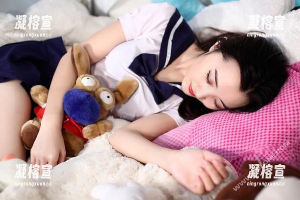 轰趴猫-陈雅漫 轰趴猫 - 图集来瞧,陈雅漫在旗袍里优雅得跟仙女似的!