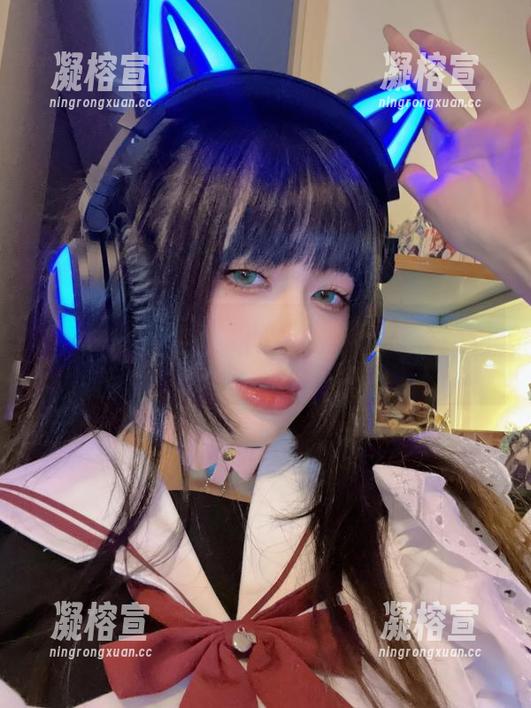 福利满满：阿九从不咕咕甜心写真，眼睛都不够用