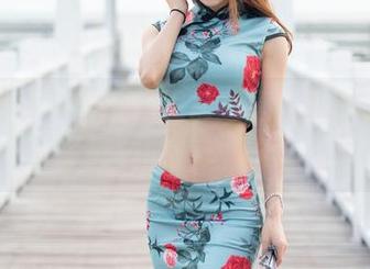 魅妍社 - 一组让你眼前一亮的圣诞套图,黄歆苑的精选之作。